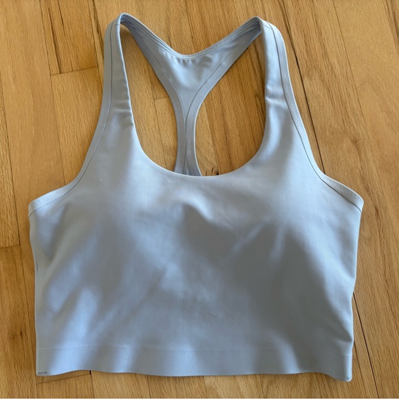 ALO Yoga Seashell Blue Airlift Set - Picture 10 of 14